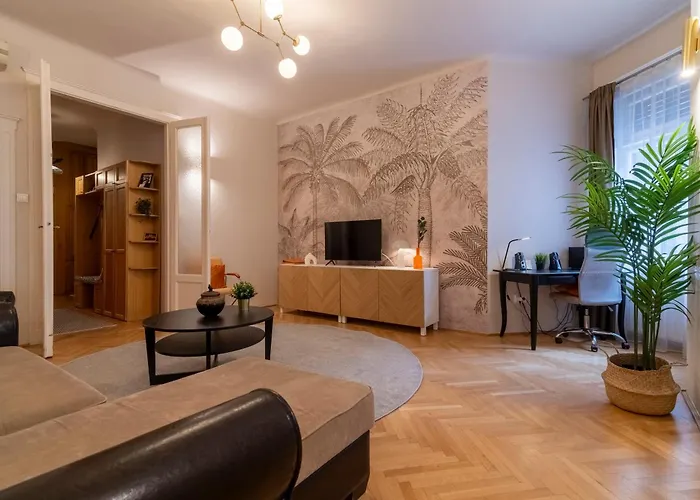 Be A Budapester